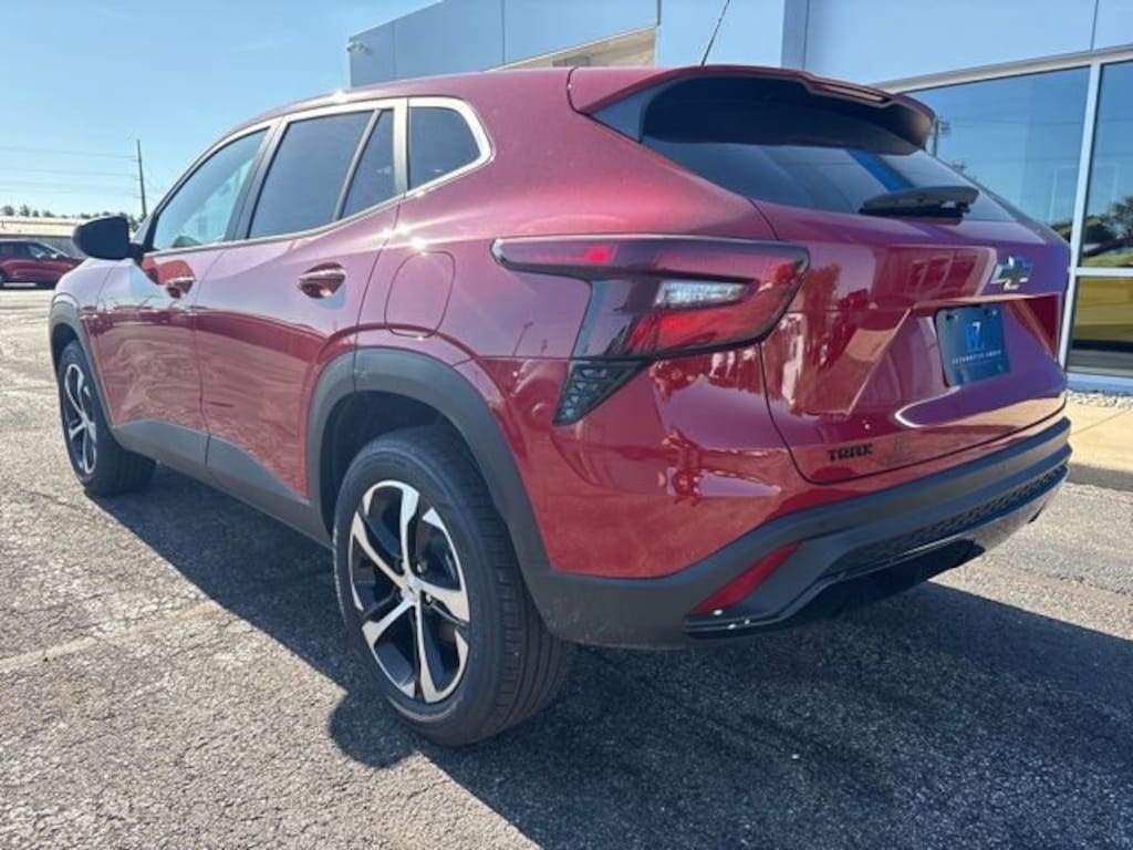 New 2026 Chevrolet Trax 1RS SUV