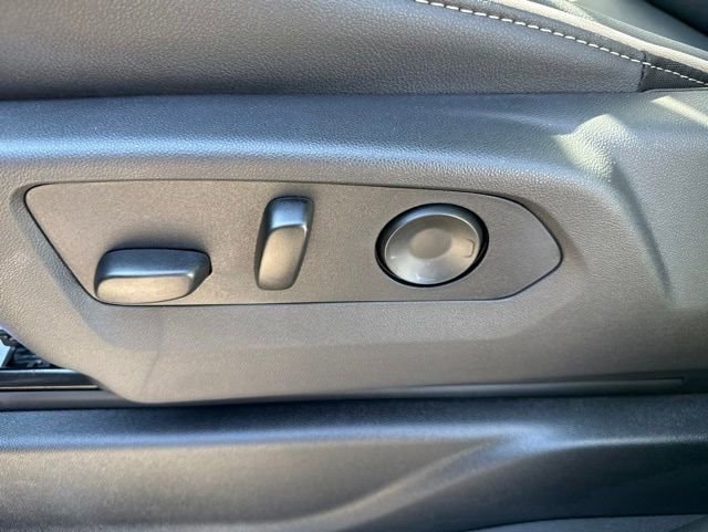 2026 Chevrolet Tahoe Premier - Photo 14