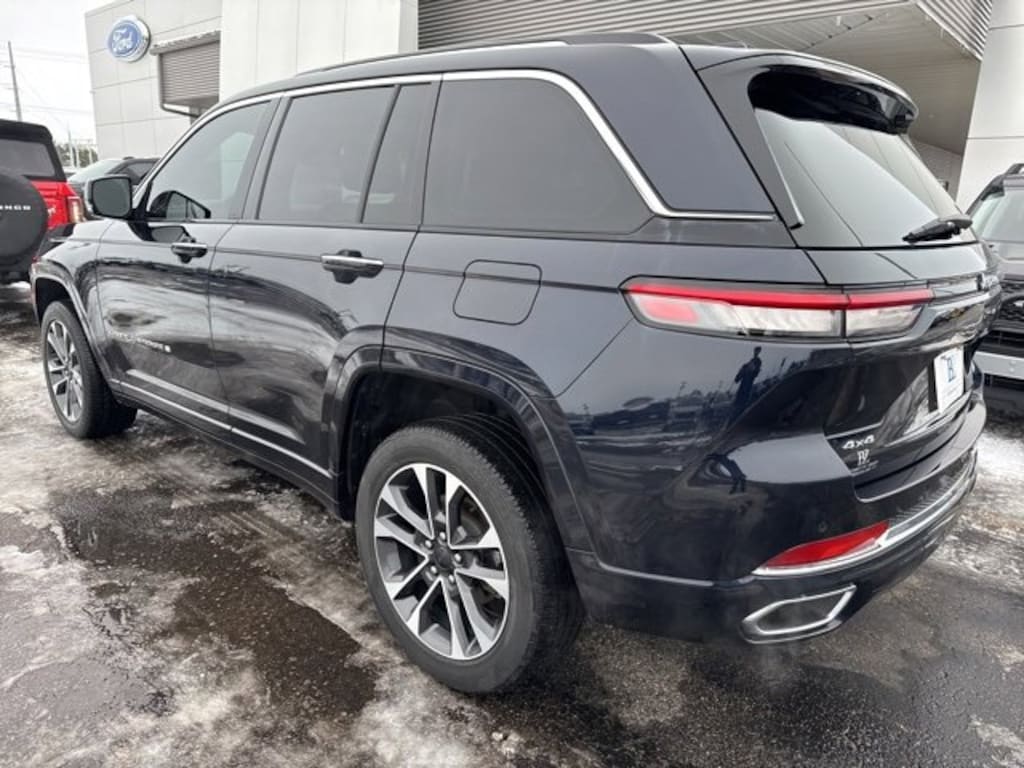 Used 2023 Jeep Grand Cherokee Overland