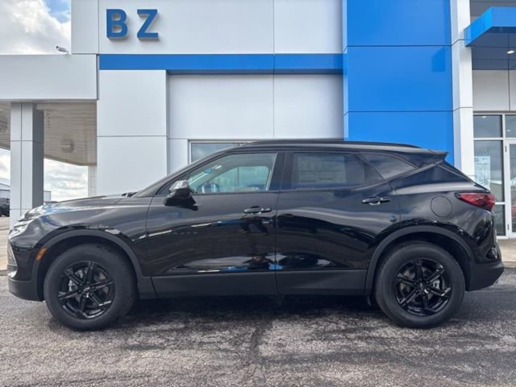 New 2025 Chevrolet Blazer 2LT SUV