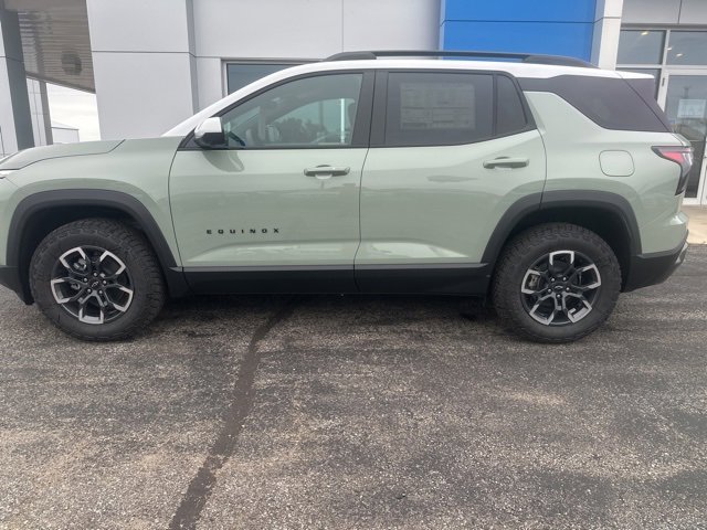 2026 Chevrolet Equinox ACTIV photo 2