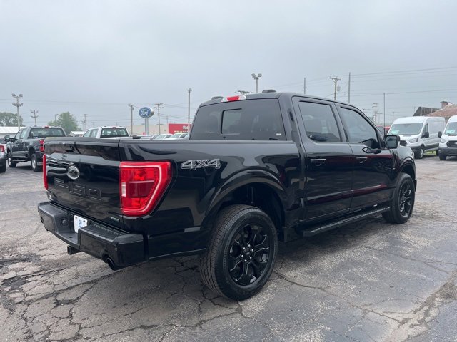 2023 Ford F-150 XLT photo 3