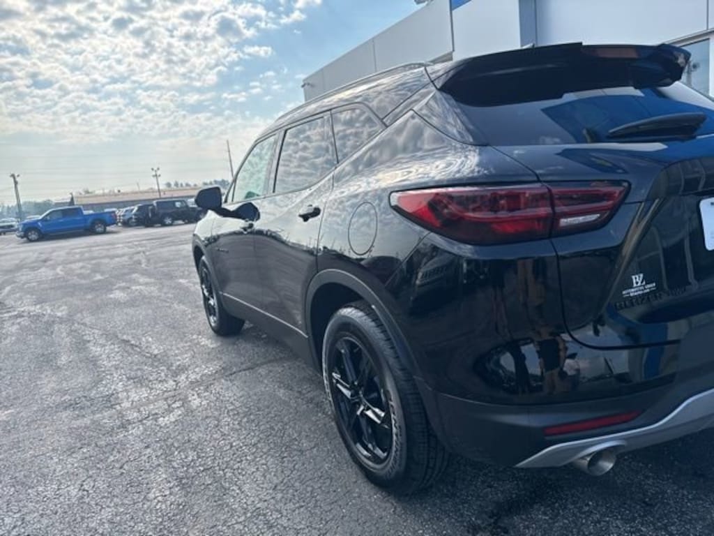 New 2025 Chevrolet Blazer 2LT SUV