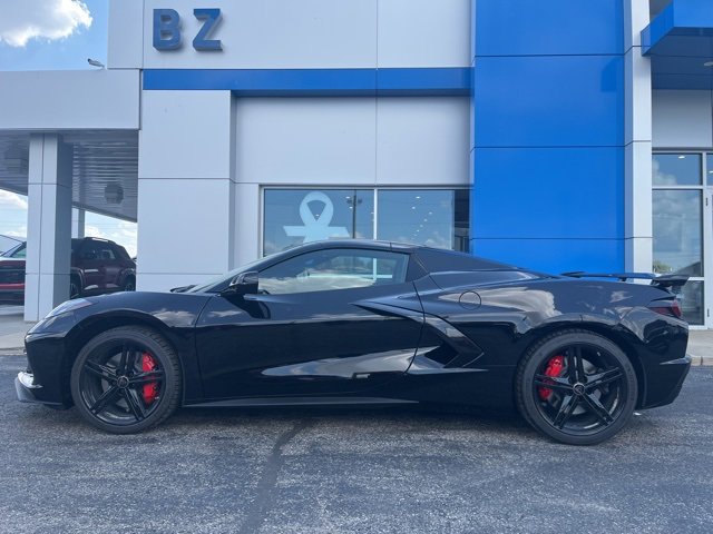 2026 Chevrolet Corvette Stingray 3LT photo 2