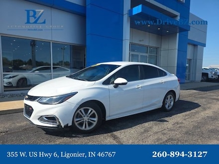 2017 Chevrolet Cruze LT Car
