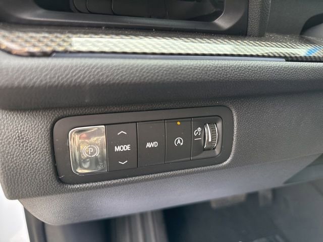 2026 Chevrolet Traverse High Country - Photo 16