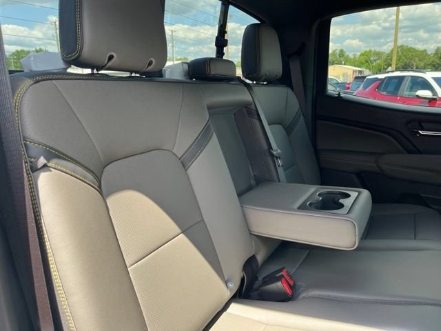 2026 Chevrolet Colorado ZR2 - Photo 32