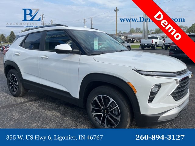 2024 Chevrolet Trailblazer LT photo 3