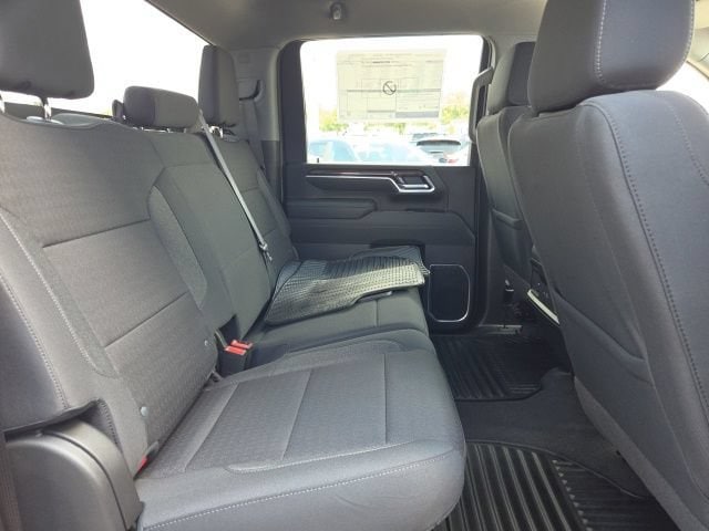 2026 Chevrolet Silverado 2500 HD LT - Photo 9