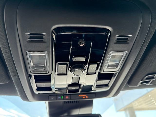 2026 Chevrolet Tahoe Premier - Photo 21