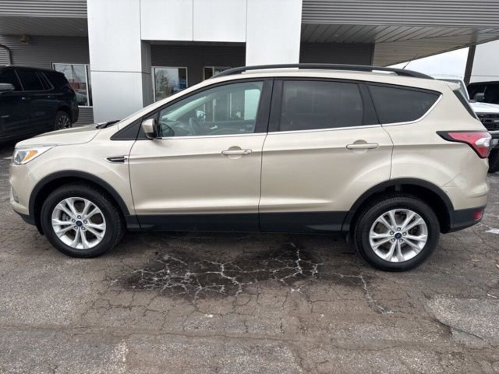 Used 2018 Ford Escape SE