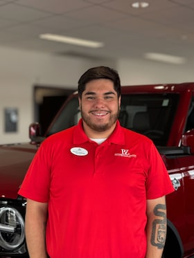 Staff member Felipe Campos from ID_f09c53