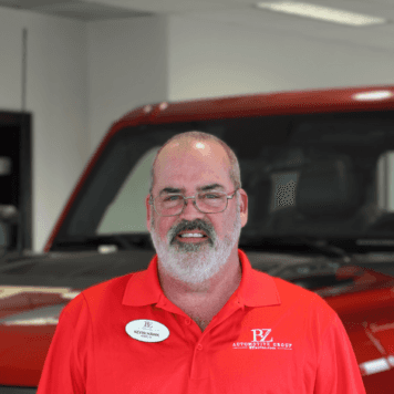 Staff member Kevin Hawk from ID_2b4272