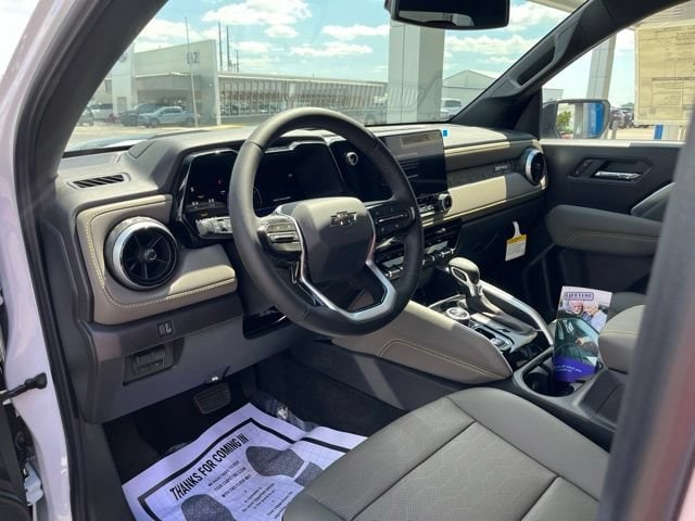 2026 Chevrolet Colorado ZR2 - Photo 13