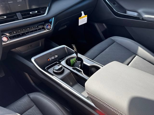 2026 Chevrolet Equinox LT - Photo 17