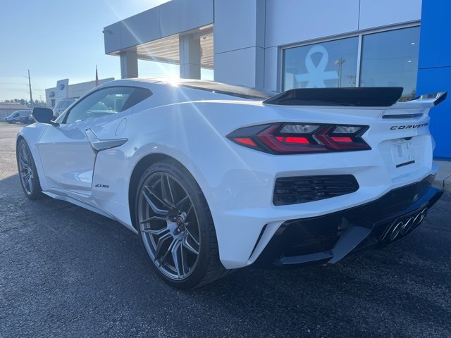 2023 Chevrolet Corvette Z06 1LZ photo 3