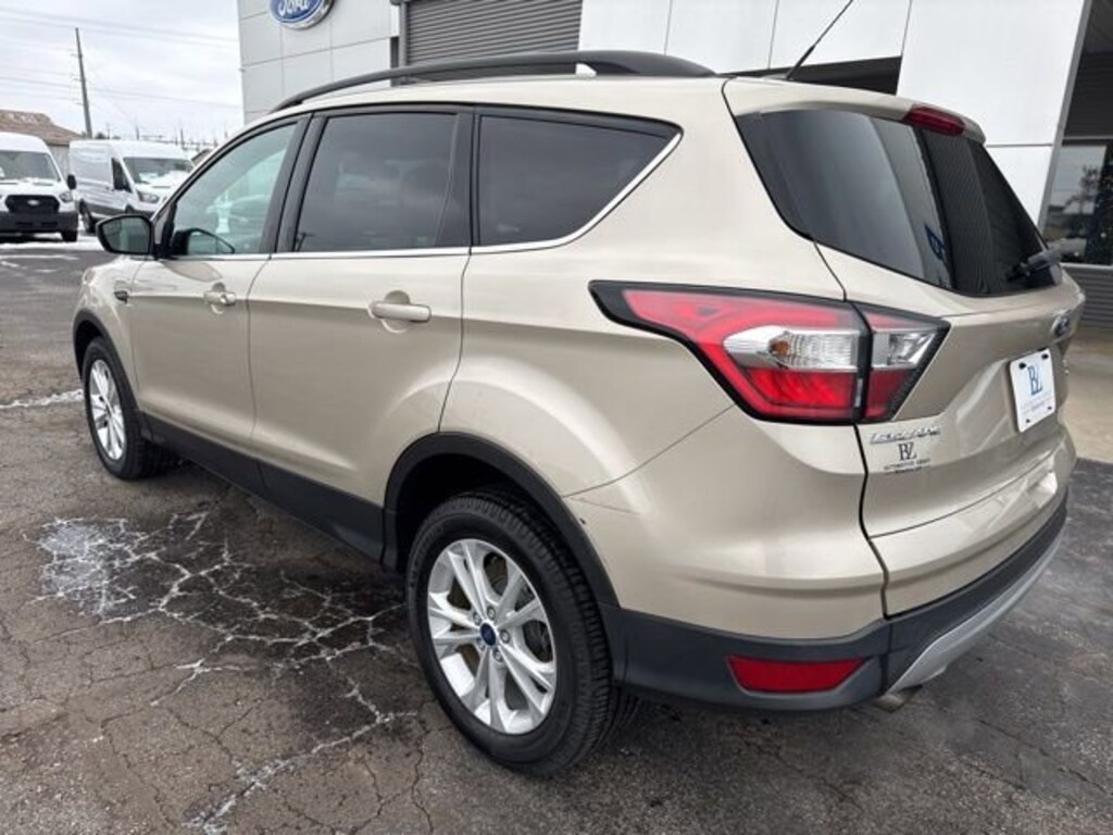 Used 2018 Ford Escape SE