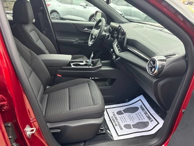2026 Chevrolet Equinox LT - Photo 30