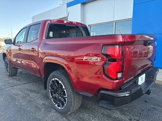 2026 Chevrolet Colorado Z71 photo 2
