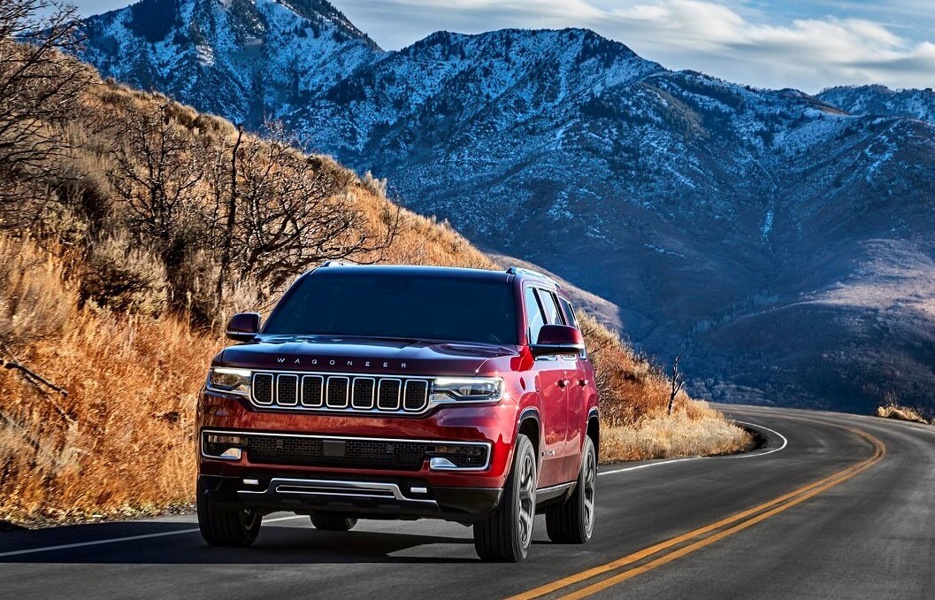 2022 Jeep Grand Wagoneer vs Jeep Wagoneer Lewisburg PA B.Z. Motors