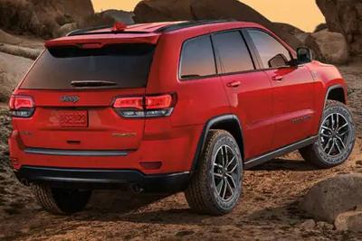 2021 Jeep Grand Cherokee exterior