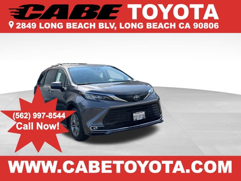 2022 Toyota Sienna XLE 7 Passenger