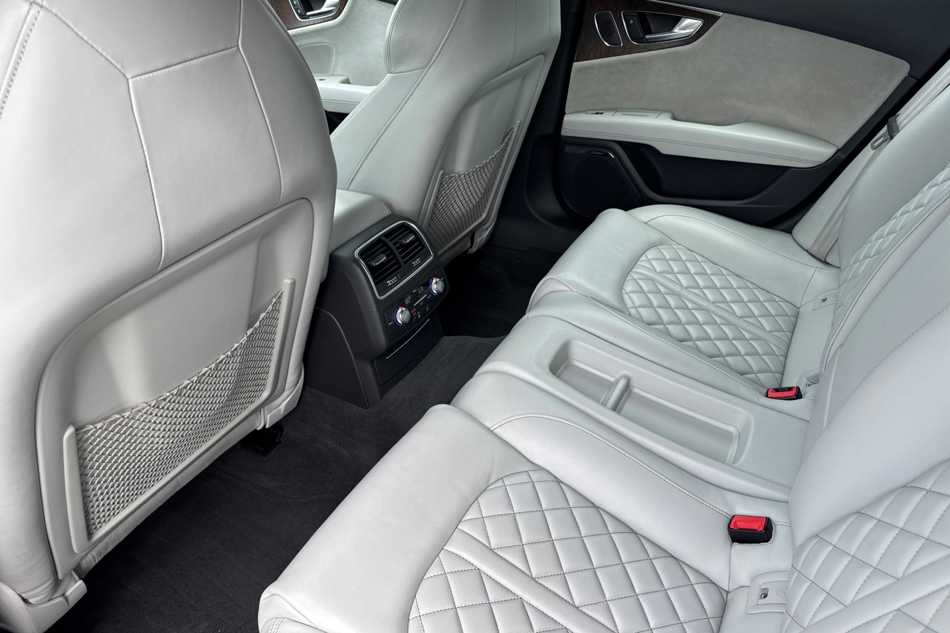 2016 Audi S7 photo 4