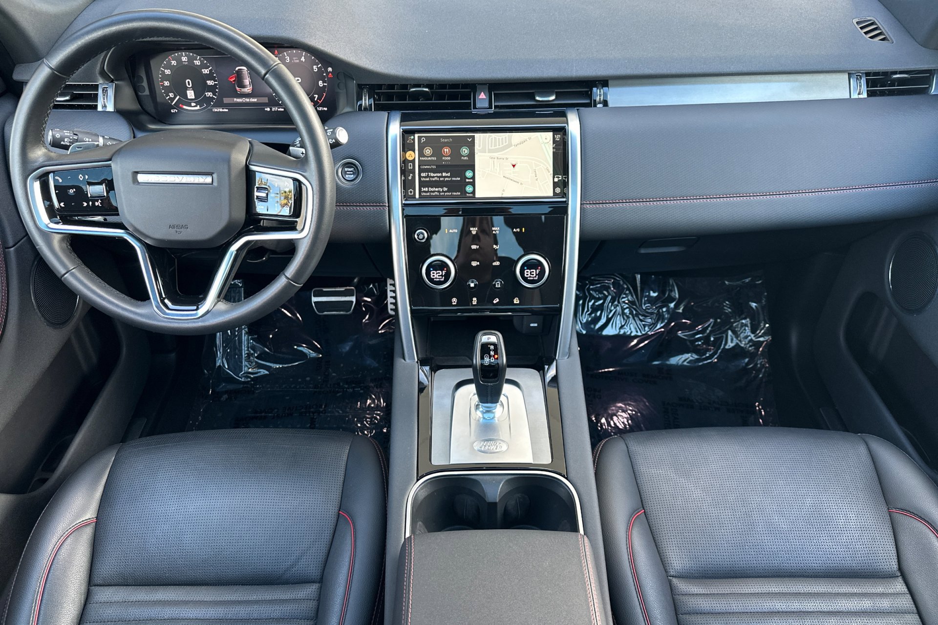 2023 Land Rover Discovery Sport S R-Dynamic photo 3