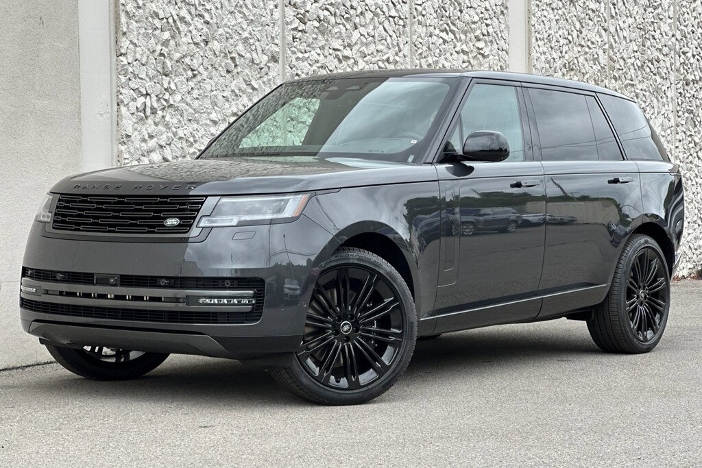 New 2025 Land Rover Range Rover SE SUV