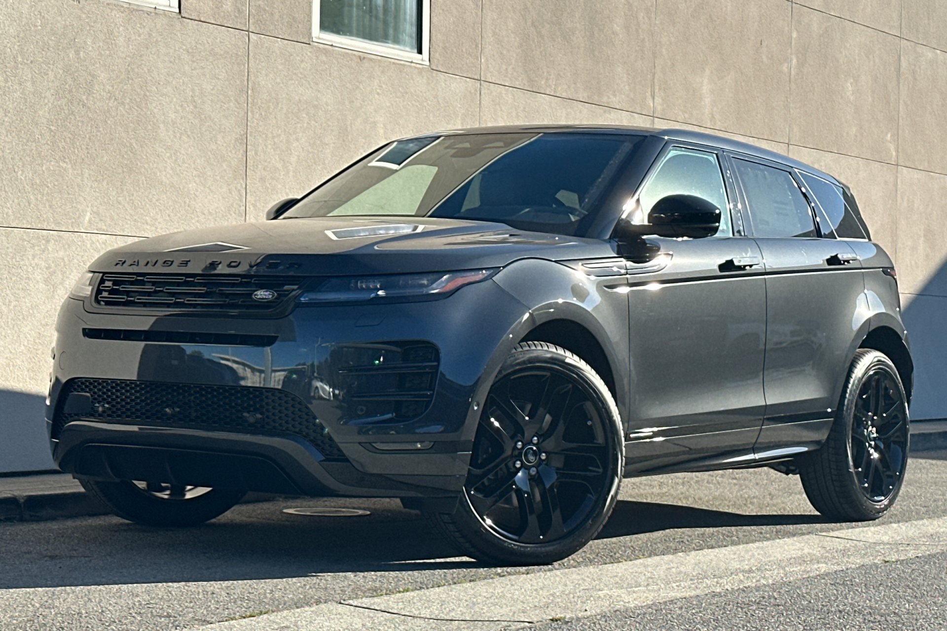 2026 Land Rover Range Rover Evoque