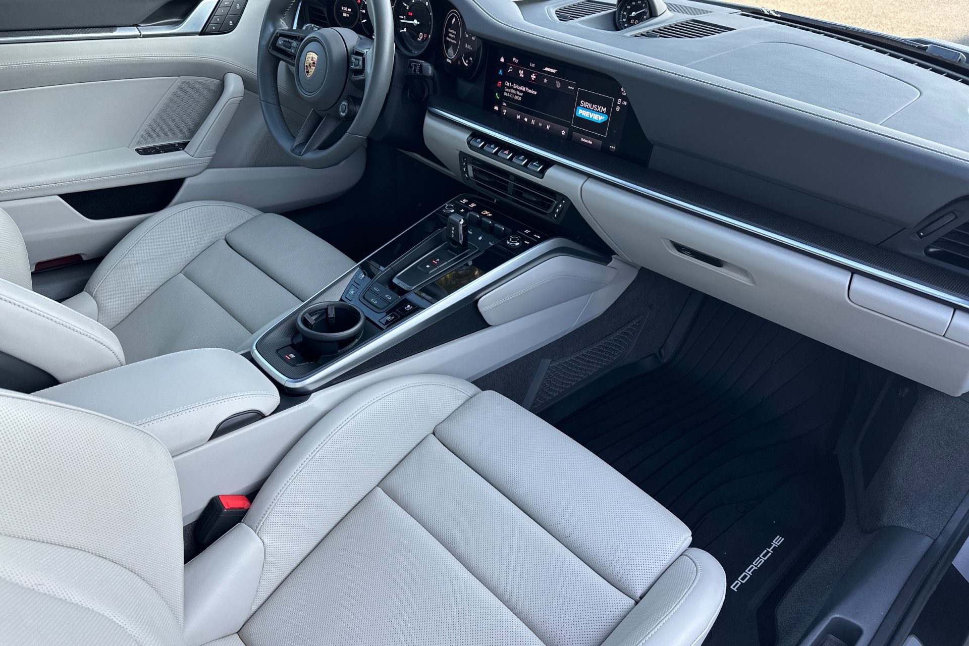 2022 Porsche 911 - Photo 17