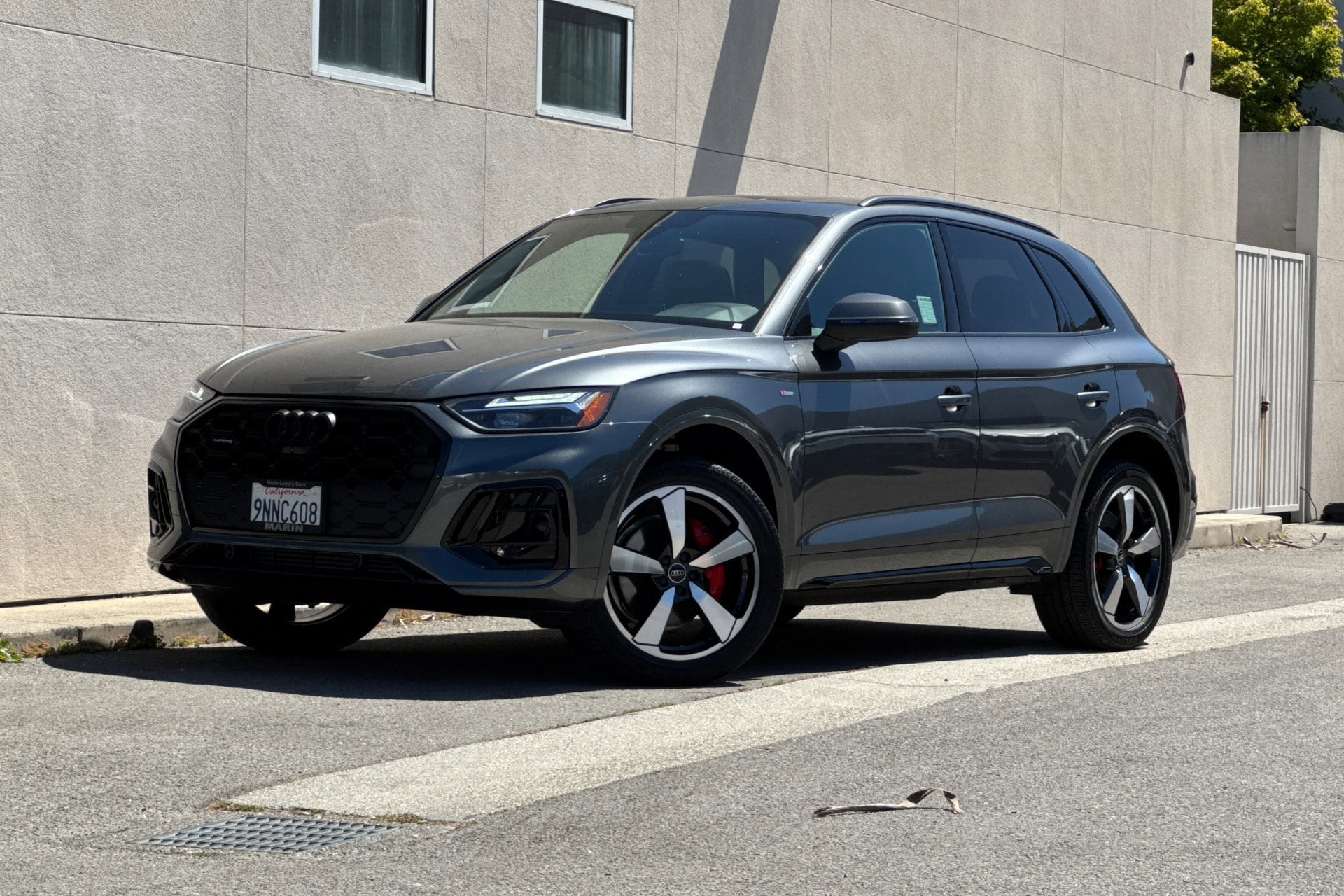 2024 Audi Q5 45 Premium Plus's photo