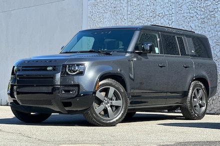2024 Land Rover Defender V8 SUV