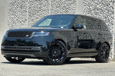 2025 Land Rover Range Rover P530 SE SWB SUV