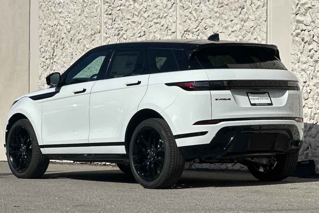 2026 Land Rover Range Rover Evoque Dynamic SE photo 4