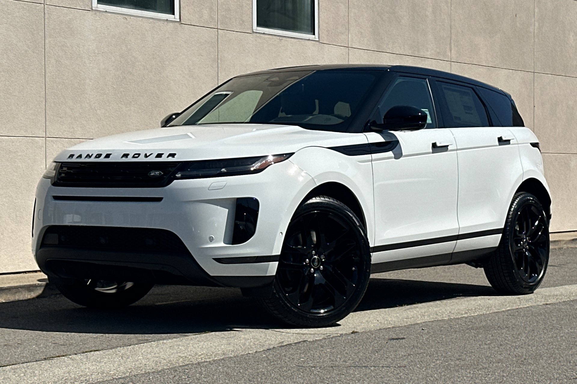 2026 Land Rover Range Rover Evoque