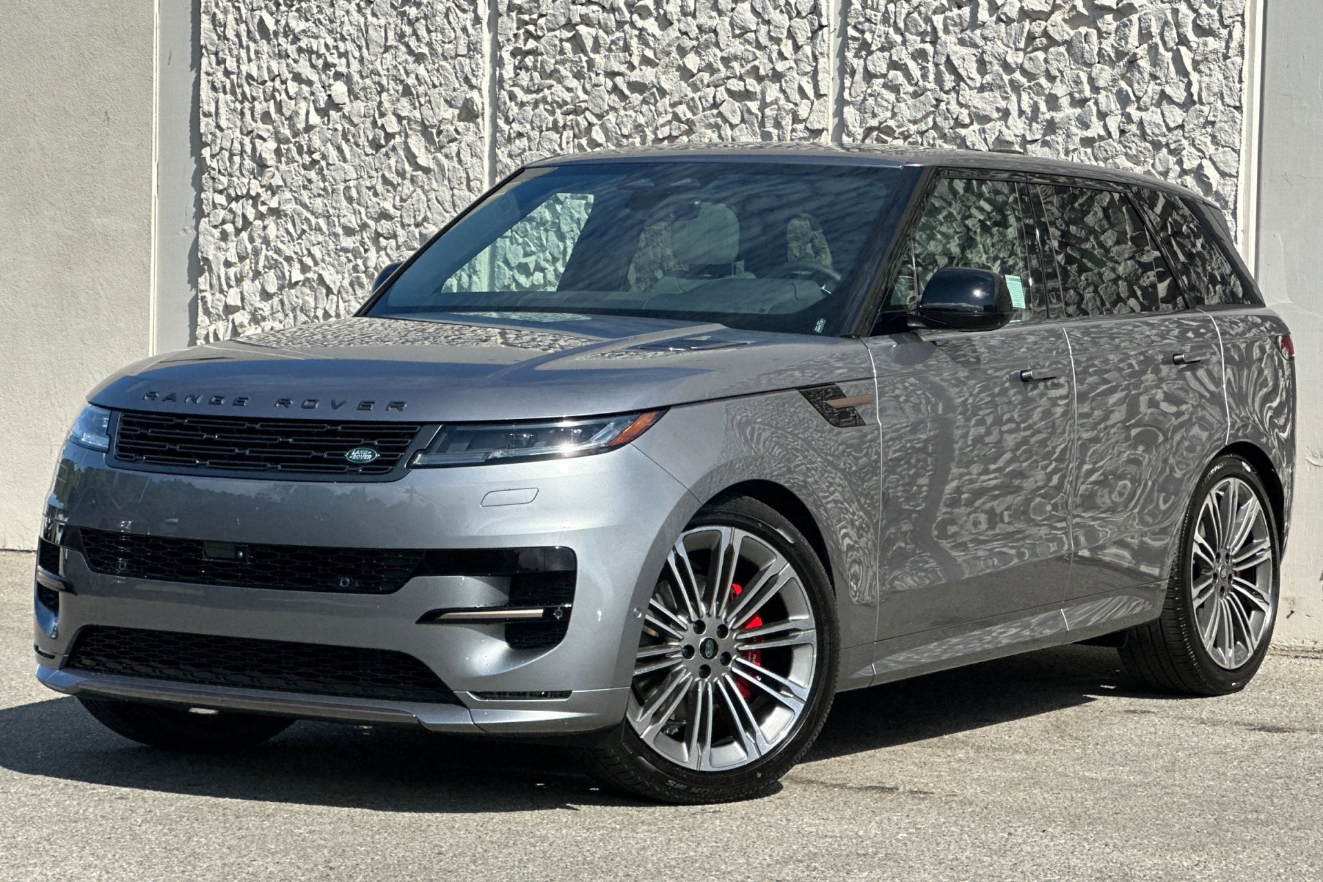 2025 Land Rover Range Rover Sport Dynamic SE's photo
