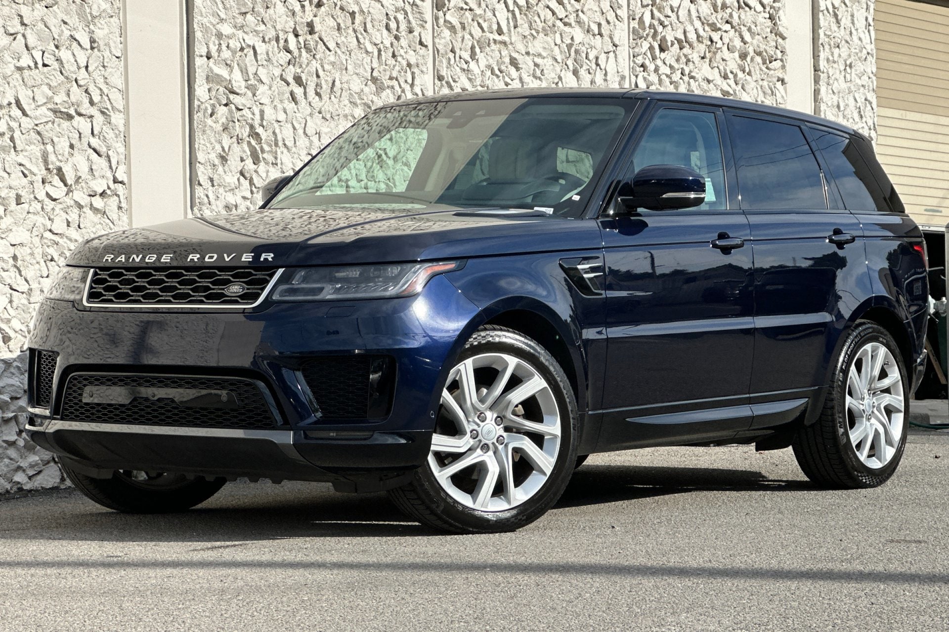 2020 Land Rover Range Rover Sport HSE's photo