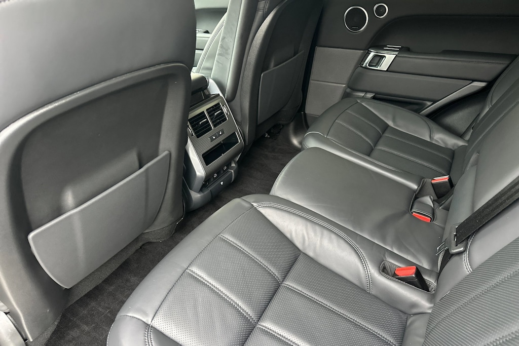 2022 Land Rover Range Rover Sport SuperCharged HSE Dynamic photo 4