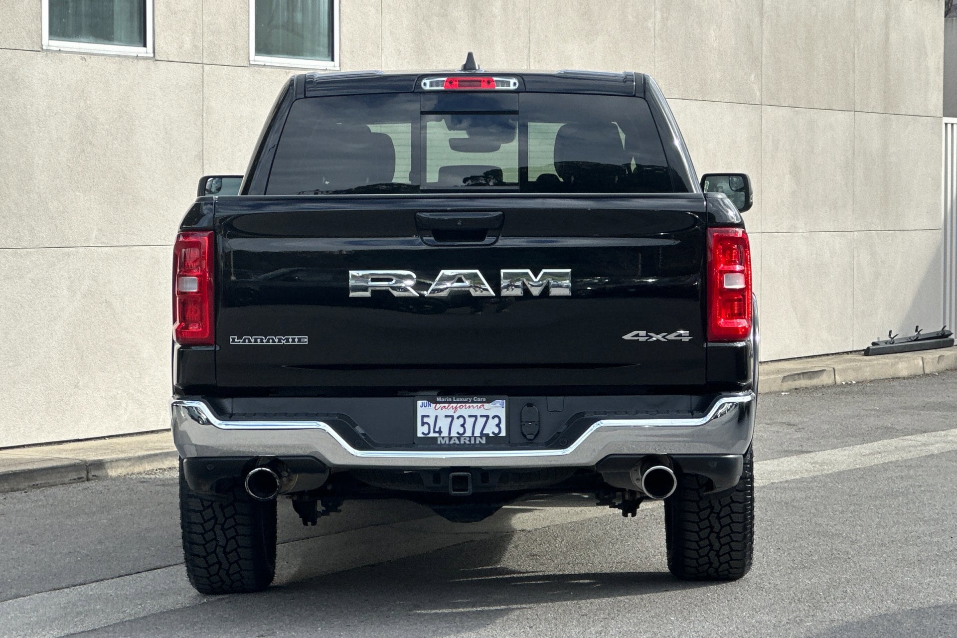 2025 Ram 1500 Laramie photo 6