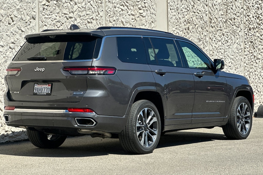 Used 2021 Jeep Grand Cherokee L Overland 4WD SUV