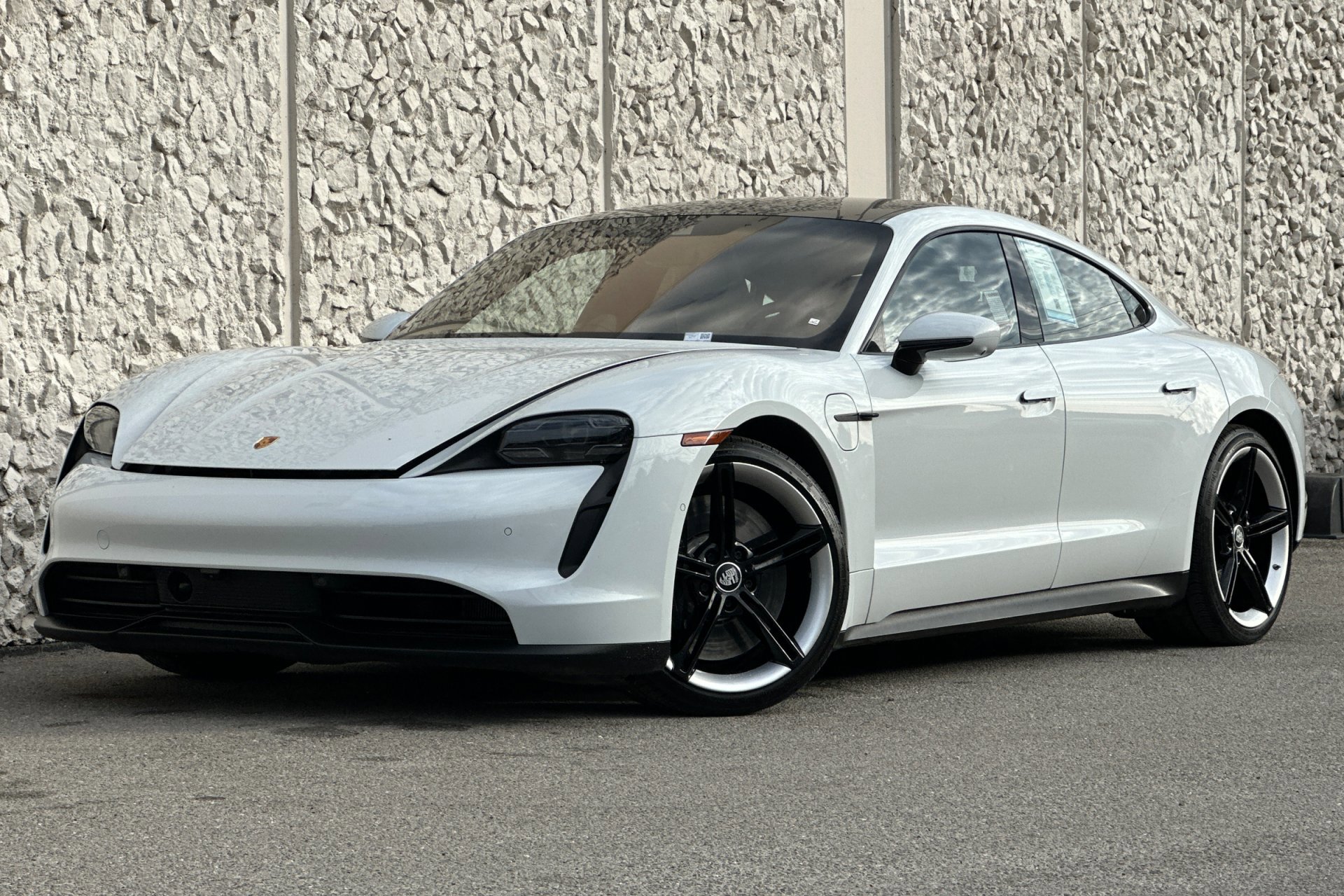 2020 Porsche Taycan S