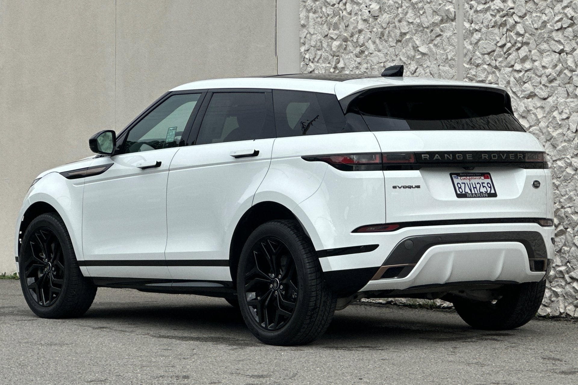 2022 Land Rover Range Rover Evoque R-Dynamic S photo 5