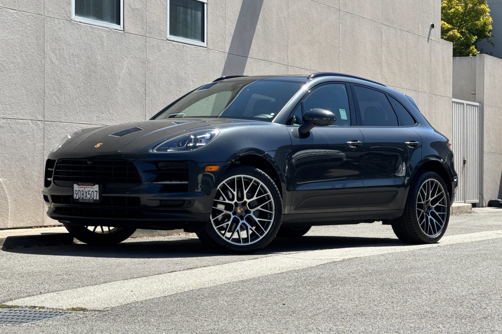 2021 Porsche Macan S's photo