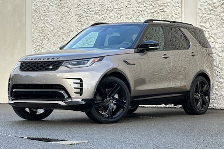 2025 Land Rover Discovery Dynamic SE SUV