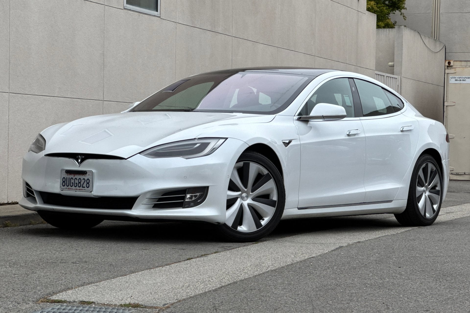 2021 Tesla Model S Long Range Plus's photo