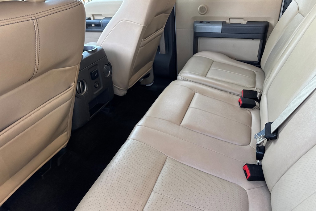 2016 Ford F-250 Lariat photo 4