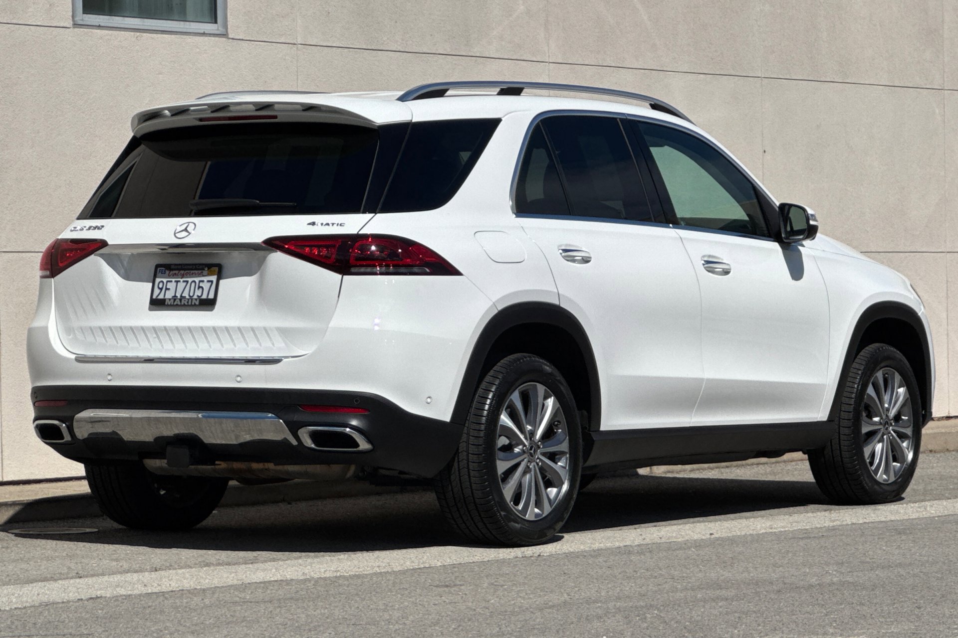 2023 Mercedes Benz GLE 350 4MATIC photo 2