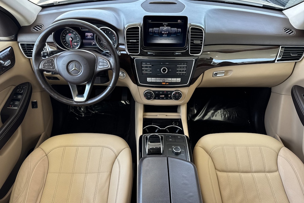 2017 Mercedes Benz GLE 350 4MATIC photo 2