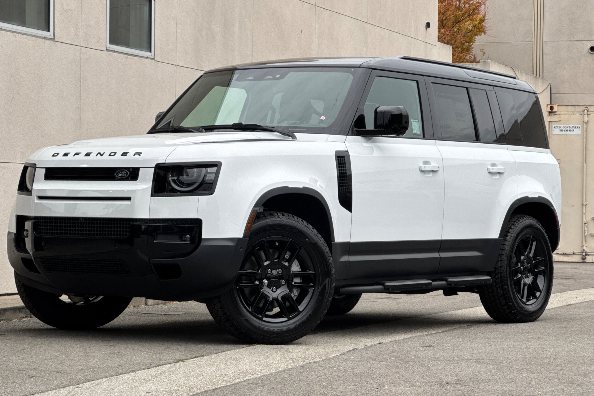 2026 Land Rover Defender 110